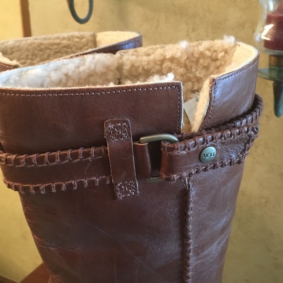 Ugg Boots - Picture 2 of 3